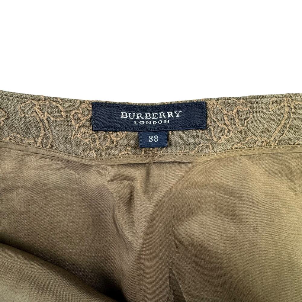 Burberry Embroidered Blouse & Skirt Set - Picture 13 of 16